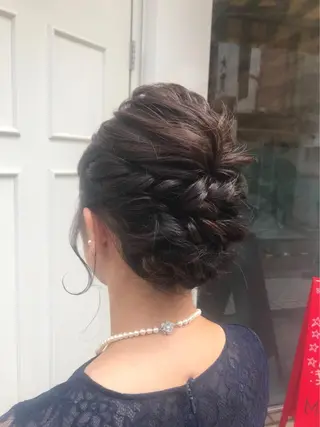 ミディアム ヘアアレンジ Blanco Color&Careのヘアスタイル