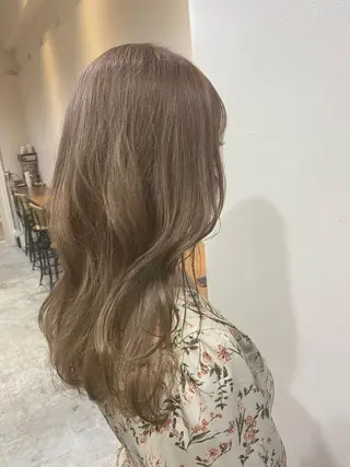 セミロング KAREN🕊️ 大宮美容室のヘアスタイル