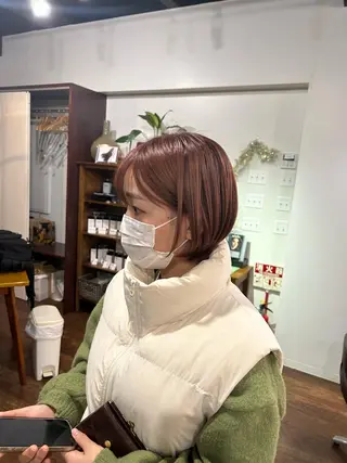 カラー 橋本 愛唯のヘアスタイル