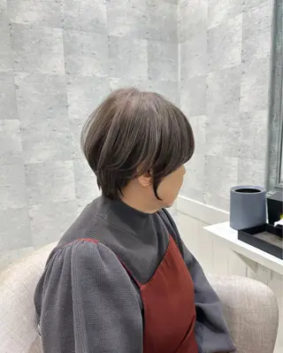 ショート カラー 西山 将太のヘアスタイル
