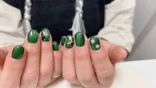 ネイル mano nella manoのネイルデザイン