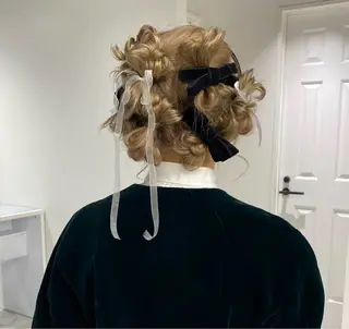 ヘアアレンジ サナ🎀髪質改善 /似合わせカラーのヘアスタイル