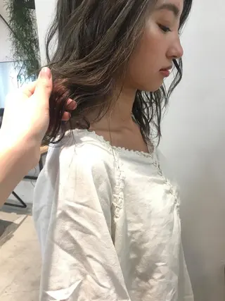 ミディアム カラー ヘアアレンジ 村田 さやかの眉毛・アイブロウイメージ