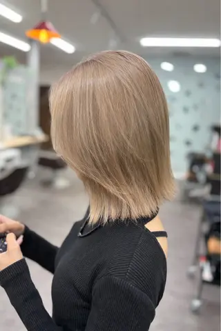 ミディアム カラー 高久 翔大のヘアスタイル