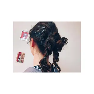 セミロング パーマ ヘアアレンジ くるくるパーマ aikoのヘアスタイル