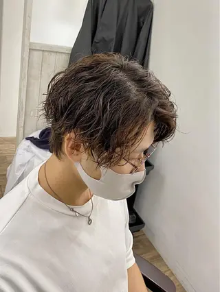 ショート パーマ メンズ 原田 涼矢のヘアスタイル