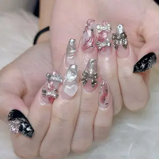 ネイル ANH ゴテゴテネイルのネイルデザイン