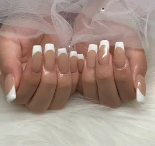 ネイル Lily 西11丁目 KARENのネイルデザイン