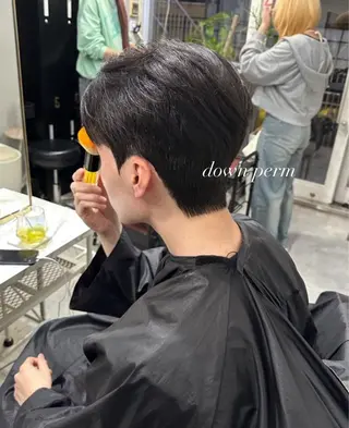 ショート パーマ ヘアアレンジ メンズ 🫧🇰🇷韓国ヘア レイヤー🐺Yutaのヘアスタイル