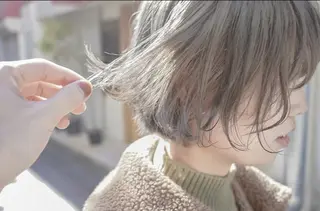 ショート カラー 安藤悠里/ハイトーン /デザインカラーのヘアスタイル
