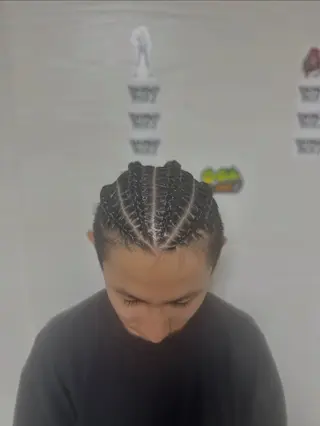 ミディアム 睦 稀のヘアスタイル