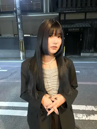ロング カラー マツダ レンのヘアスタイル