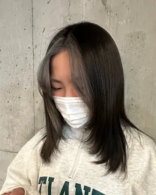 セミロング Angelica 内海 遥奈のヘアスタイル