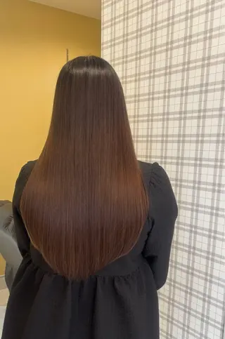 ロング 堀口 彩佳のヘアスタイル
