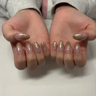 ネイル 〈MAXKELLY〉 HIROSEのネイルデザイン