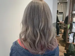 セミロング カラー mayo 🐄🌈のヘアスタイル