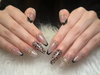 ネイル Lisa Nail Salonのネイルデザイン