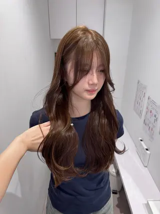 ロング 透明感カラー🫧⌇ AO🫐🩵のヘアスタイル