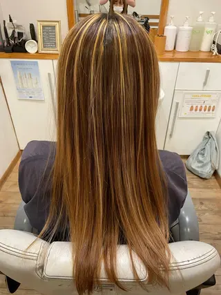 ロング カラー ROSSO北赤羽 アラカワのヘアスタイル