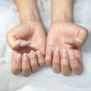 ネイル 横田 綾乃のネイルデザイン