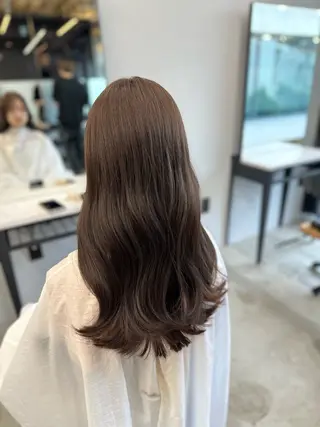 ロング ナガイ アヤのヘアスタイル