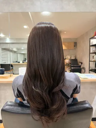ロング 安藤 来桃のヘアスタイル