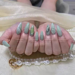 ミディアム YUME Nail Beautyのネイルデザイン