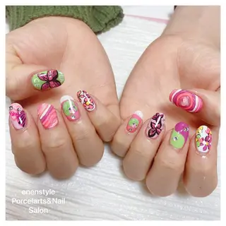 ミディアム ネイル 🐾enen style 🐾のネイルデザイン