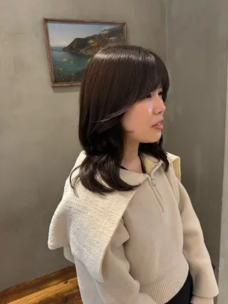 セミロング 新宿/顔周りカット +レイヤー=しずく♩のヘアスタイル