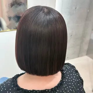 ショート AOI🎀 顔周り カット/透明感カラーのヘアスタイル