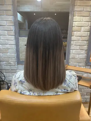 セミロング レイヤースタイル⭐️ 村上のヘアスタイル