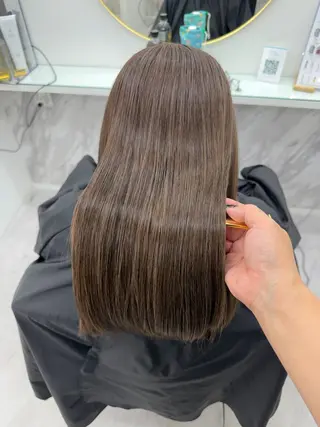 ロング 神 甚八のヘアスタイル