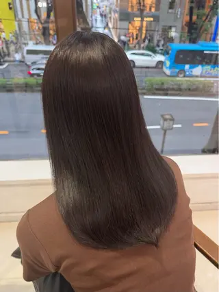 ロング カラー 髪質改善艶カラー🩶 Nanako ⟡.·のヘアスタイル