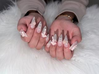 ネイル BERA NAILSのネイルデザイン