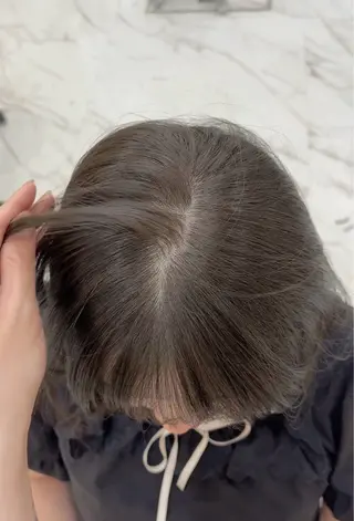 ショート カラー パーマ TOMO/ブリーチ 無しオリーブのヘアスタイル