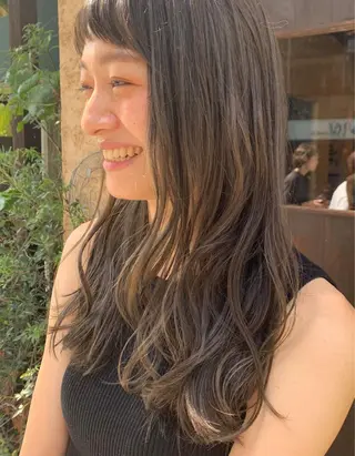 ロング カラー パーマ 加茂 しのぶのヘアスタイル