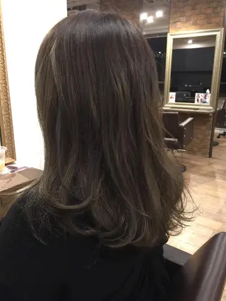 セミロング カラー 美髪・艶髪特化美容師 RYOJIのヘアスタイル