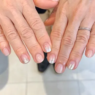ネイル DEE nail rena.tのネイルデザイン