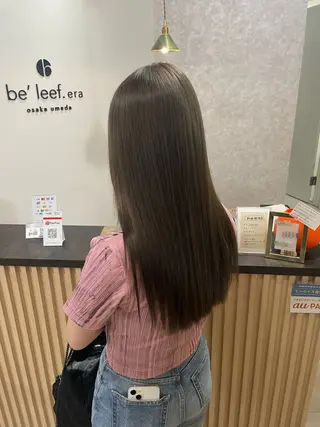 ロング _WHITE 佐伯 碧のヘアスタイル