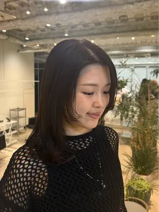 カラー ANY ニコのヘアスタイル