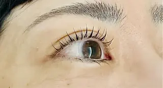 マツエク・マツパ 眉毛アイブロウ BLOWBIZ木俣の眉毛・アイブロウイメージ