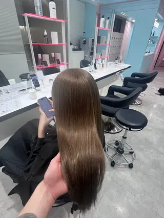 カラー REN🤍ハイトーン ×韓国レイヤーのヘアスタイル
