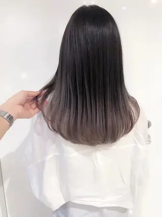 ミディアム ミルクティーハイトー ン💖Mikaのヘアスタイル