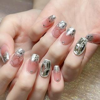 ネイル Queens テイのネイルデザイン