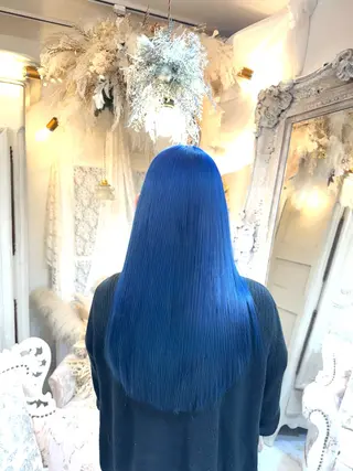 ロング 安藤悠里/ハイトーン /デザインカラーのヘアスタイル