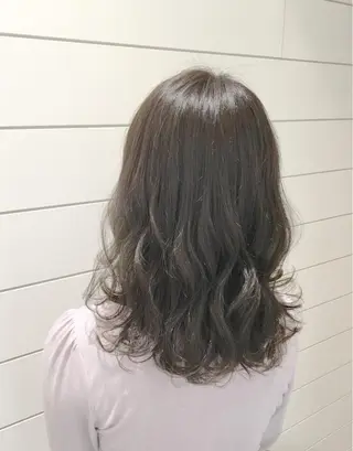 セミロング カラー 🍊新宿南口🍊 ERINAのヘアスタイル