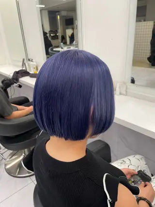 ショート カラー 抜け感レイヤー︴ ニュアンスカラーのヘアスタイル