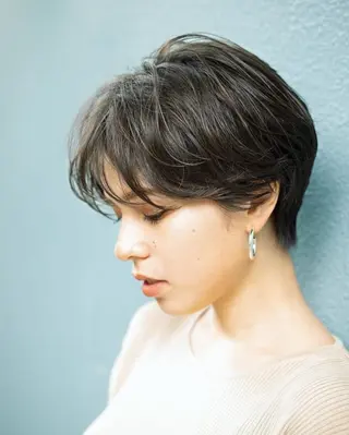 ショート カラー 堀口 英一のヘアスタイル