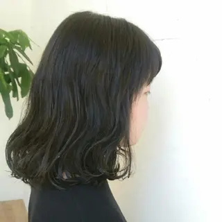 ミディアム カラー 山形 光輪子のヘアスタイル