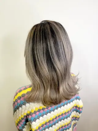 ミディアム カラー Luzir⭐︎ GEN⭐︎のヘアスタイル